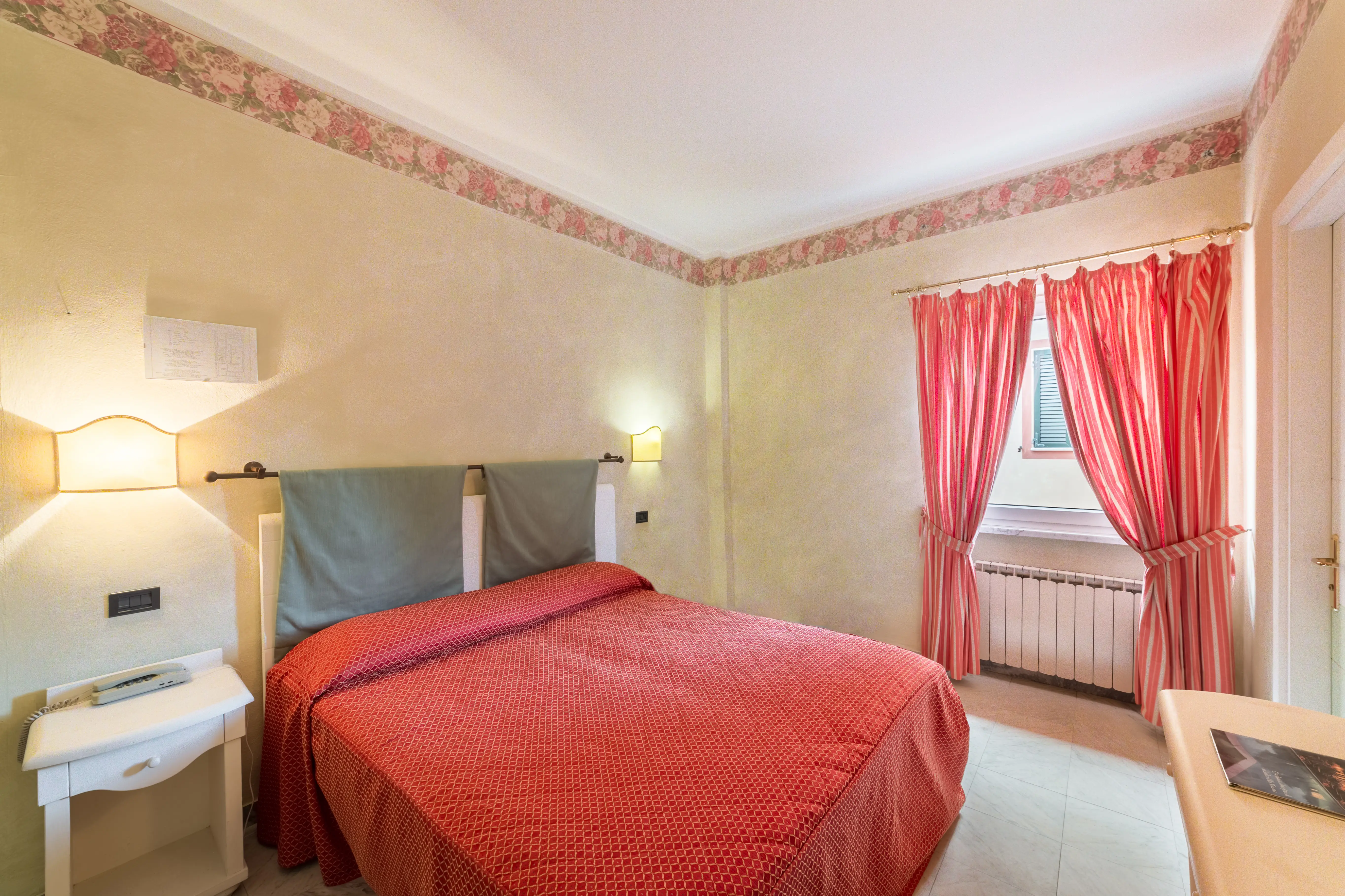 Standard double room — foto 1
